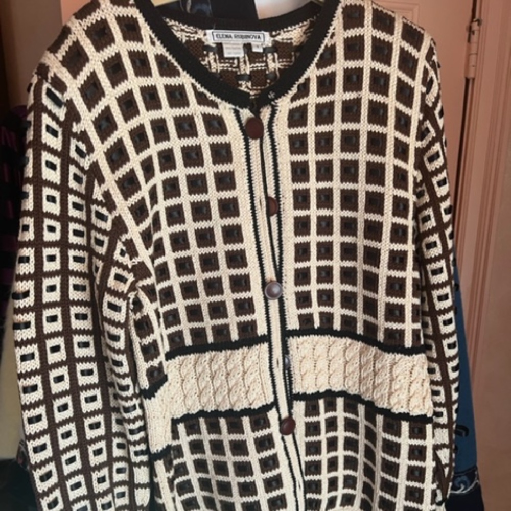 Elena Rubinova button up sweater-size 1